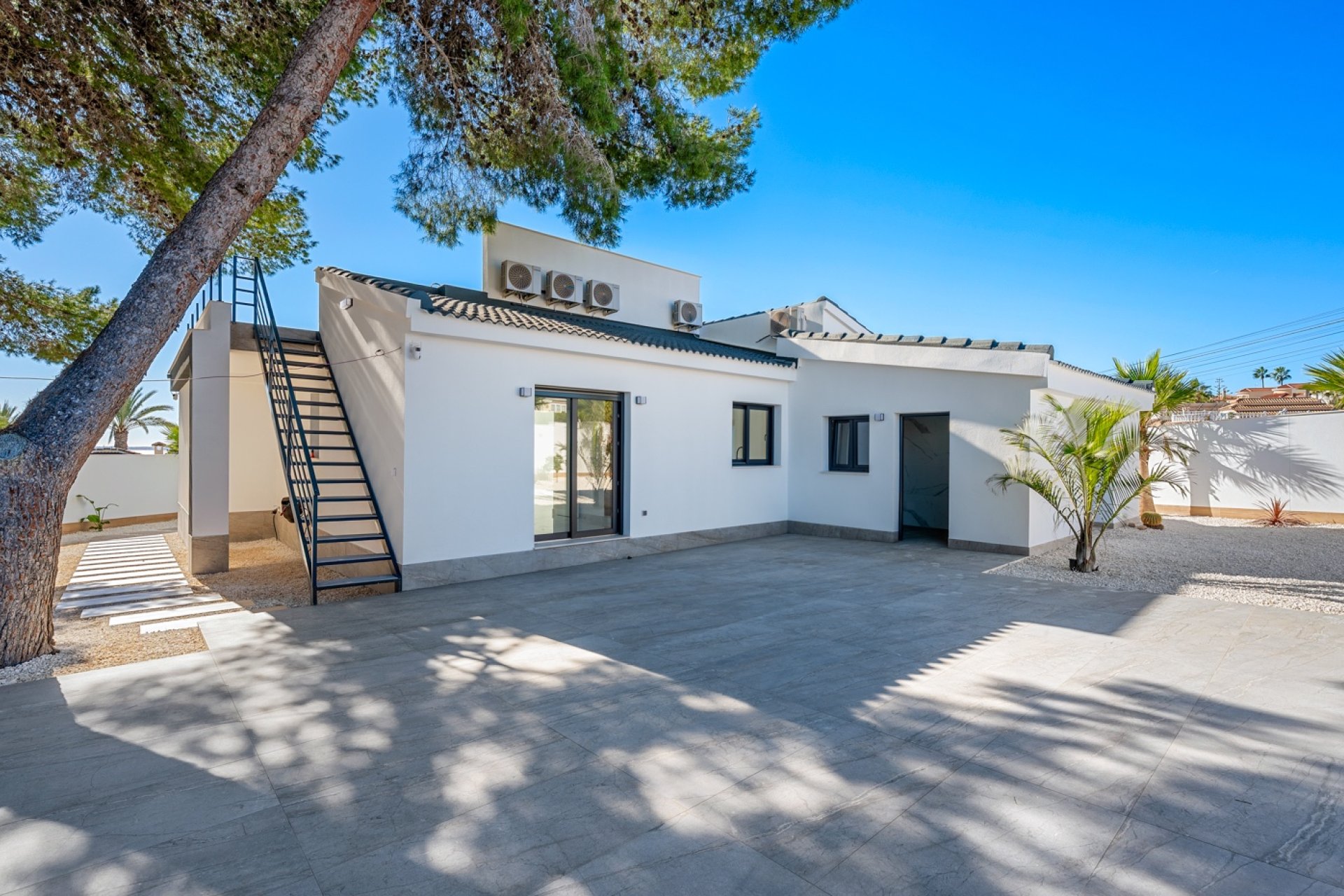 Resale - Villa -
Ciudad Quesada - Rojales - Rojales