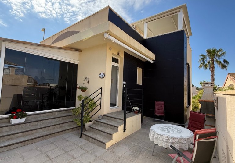 Resale - Villa -
Ciudad Quesada - Rojales - Rojales