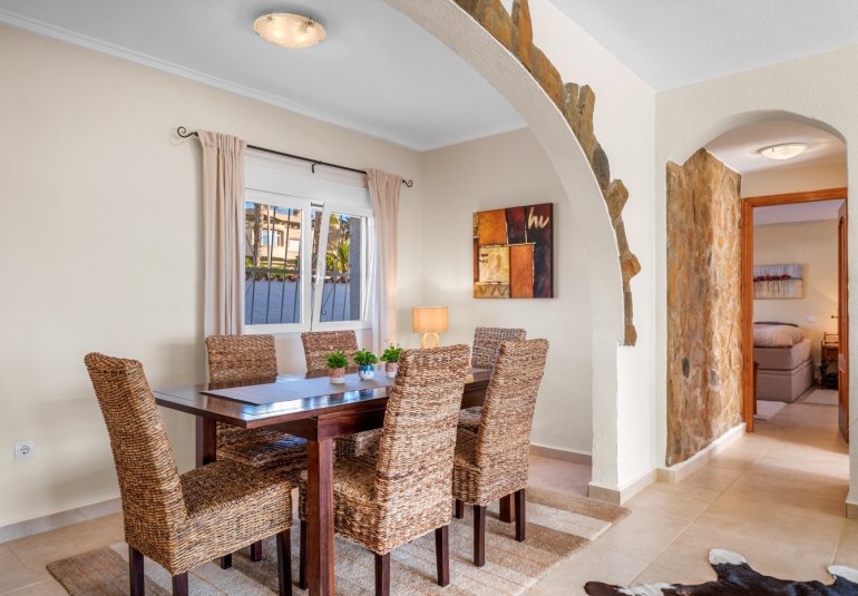 Resale - Villa -
Ciudad Quesada - Rojales - Rojales