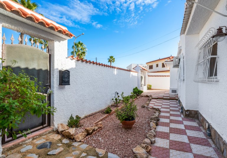 Resale - Villa -
Ciudad Quesada - Rojales - Rojales