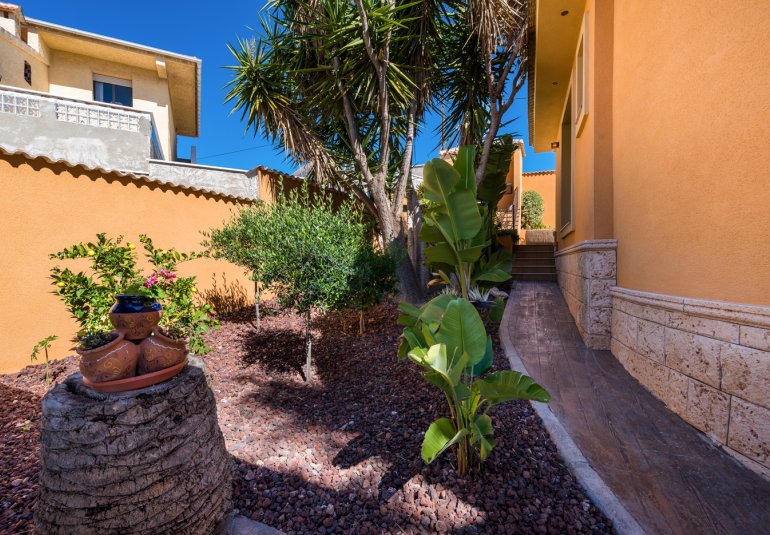Resale - Villa -
Ciudad Quesada - Rojales