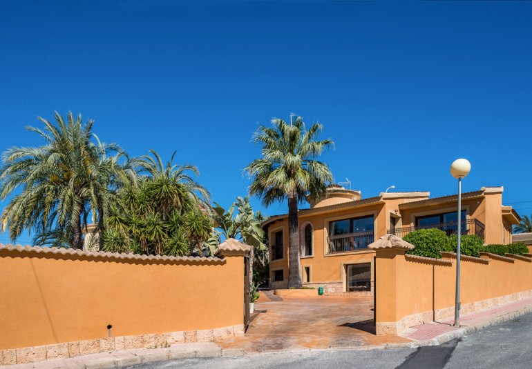 Resale - Villa -
Ciudad Quesada - Rojales