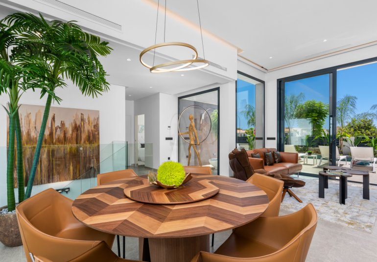Resale - Villa -
El Campello - El Amerador