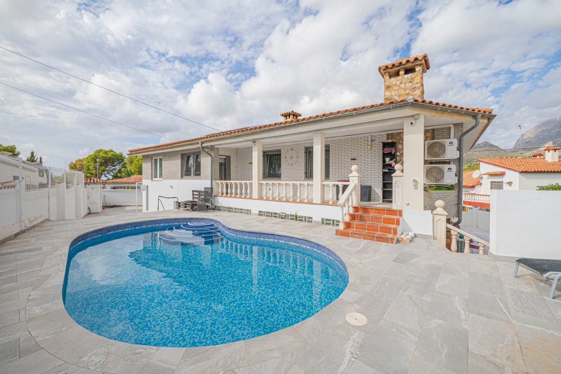 Resale - Villa -
La Nucía - Panorama