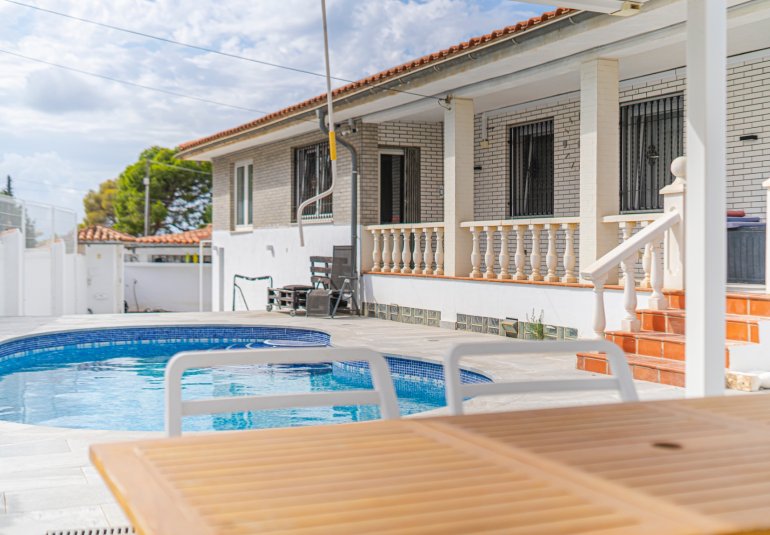 Resale - Villa -
La Nucía - Panorama