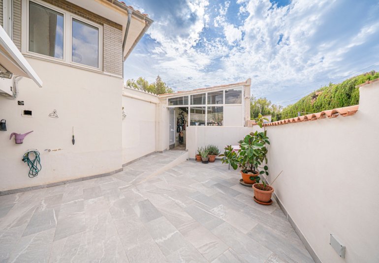 Resale - Villa -
La Nucía - Panorama