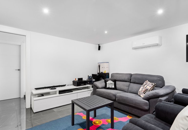 Resale - Villa -
San Juan Alicante - Frank Espinós