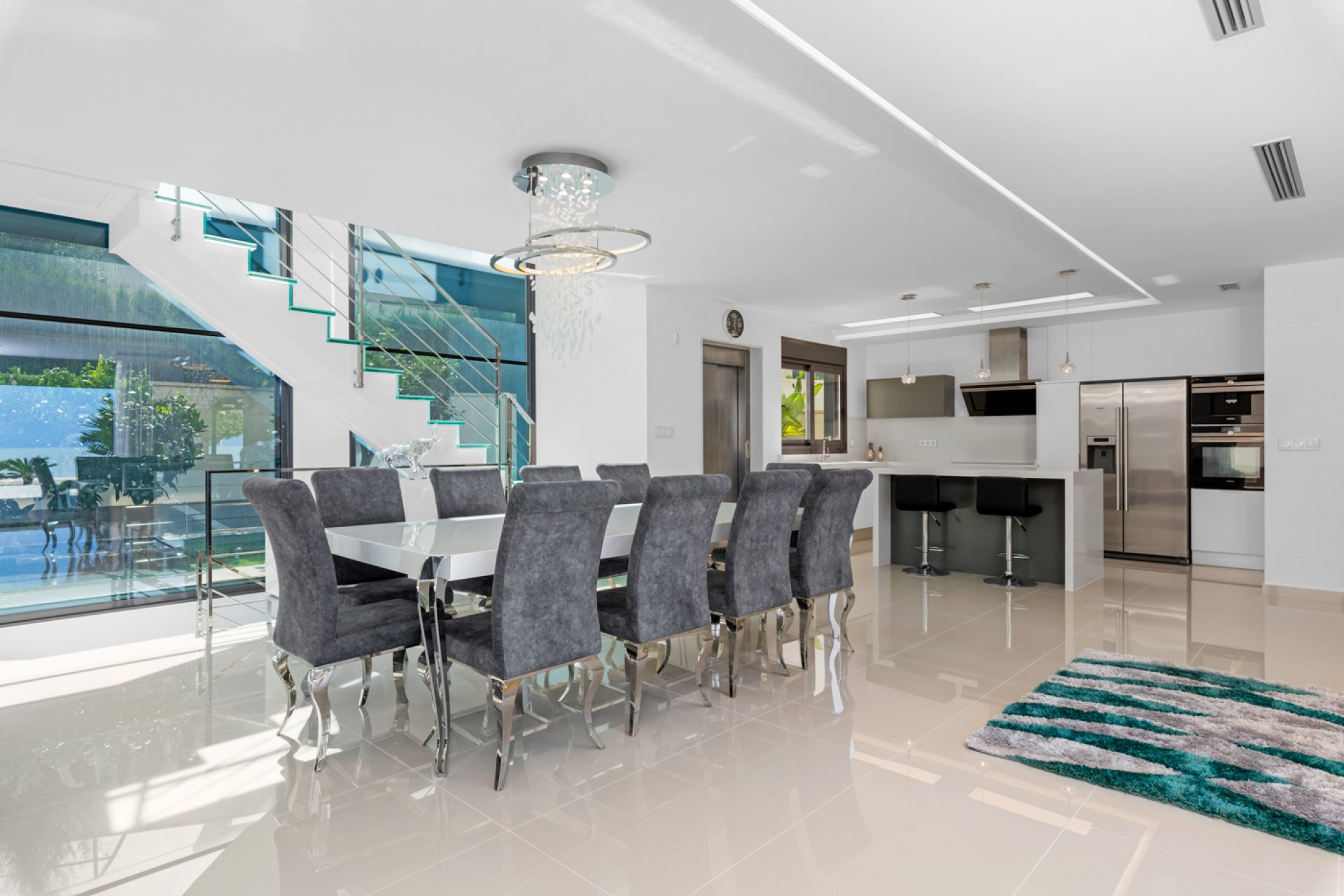 Resale - Villa -
San Miguel - San Miguel Salinas