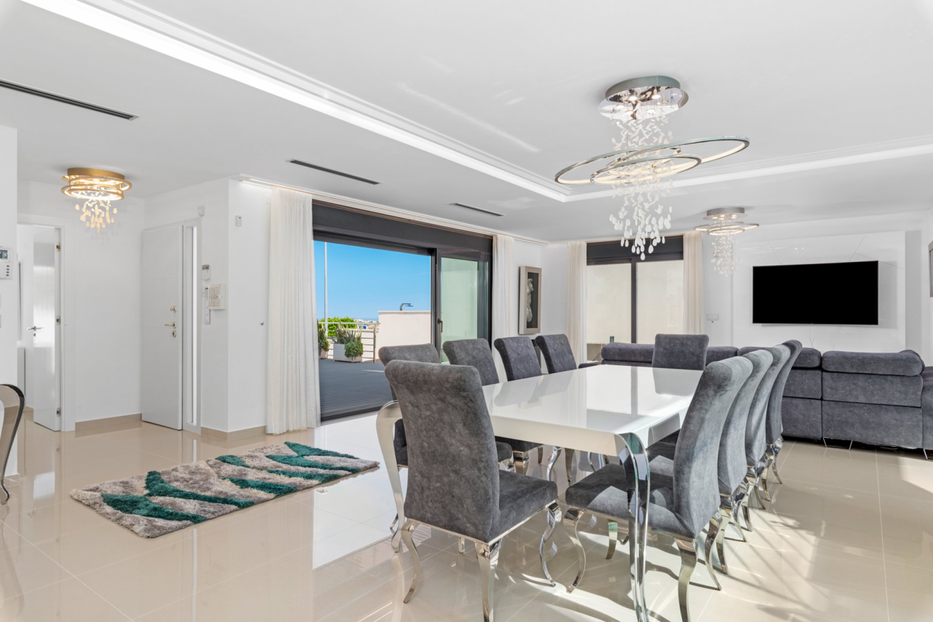 Resale - Villa -
San Miguel - San Miguel Salinas