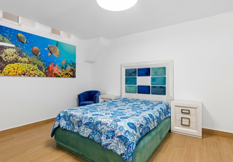 Resale - Villa -
San Miguel - San Miguel Salinas