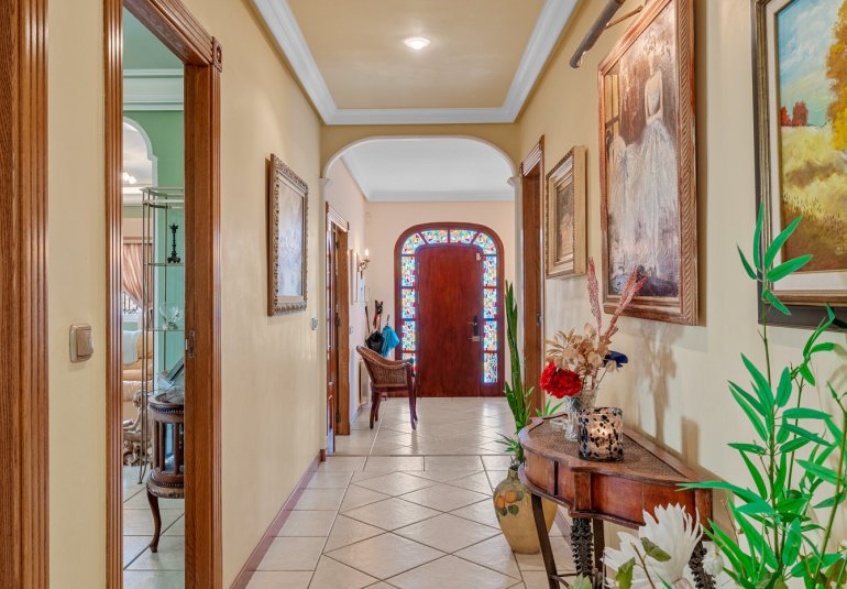 Resale - Villa -
Torrevieja - La Mata