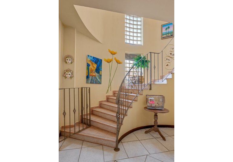 Resale - Villa -
Torrevieja - La Mata