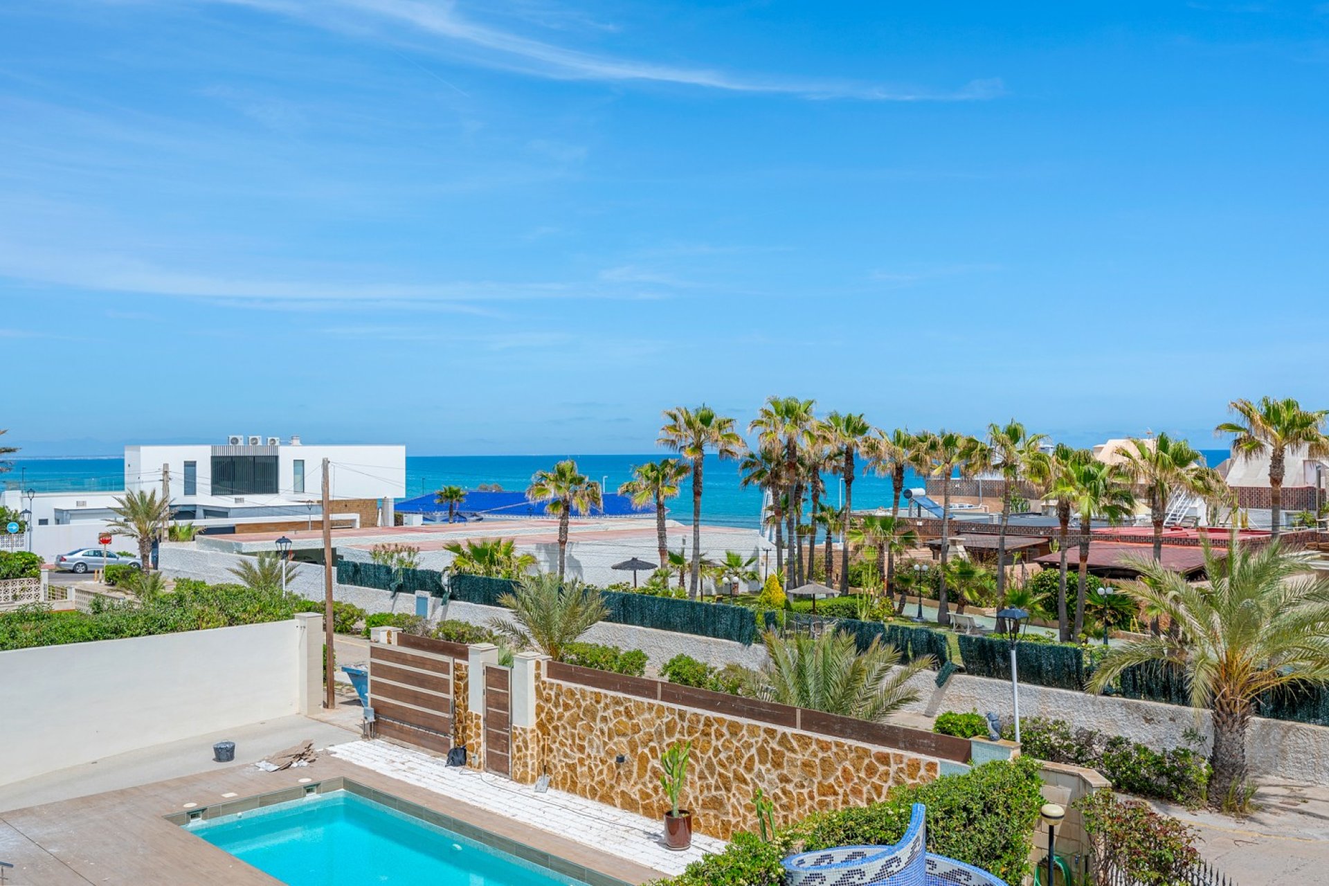 Resale - Villa -
Torrevieja - La Mata