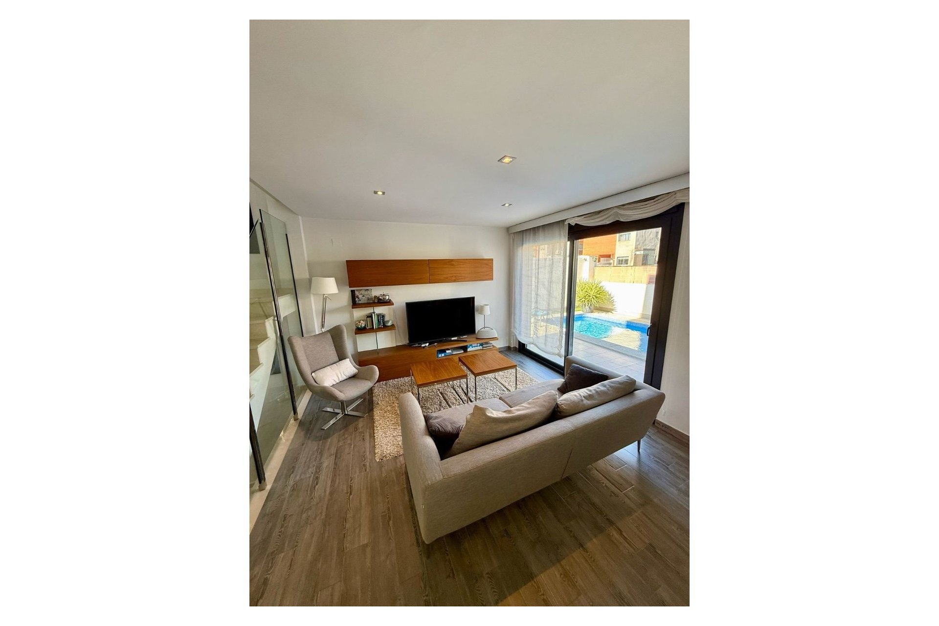 Resale - Villa -
Torrevieja - La Mata