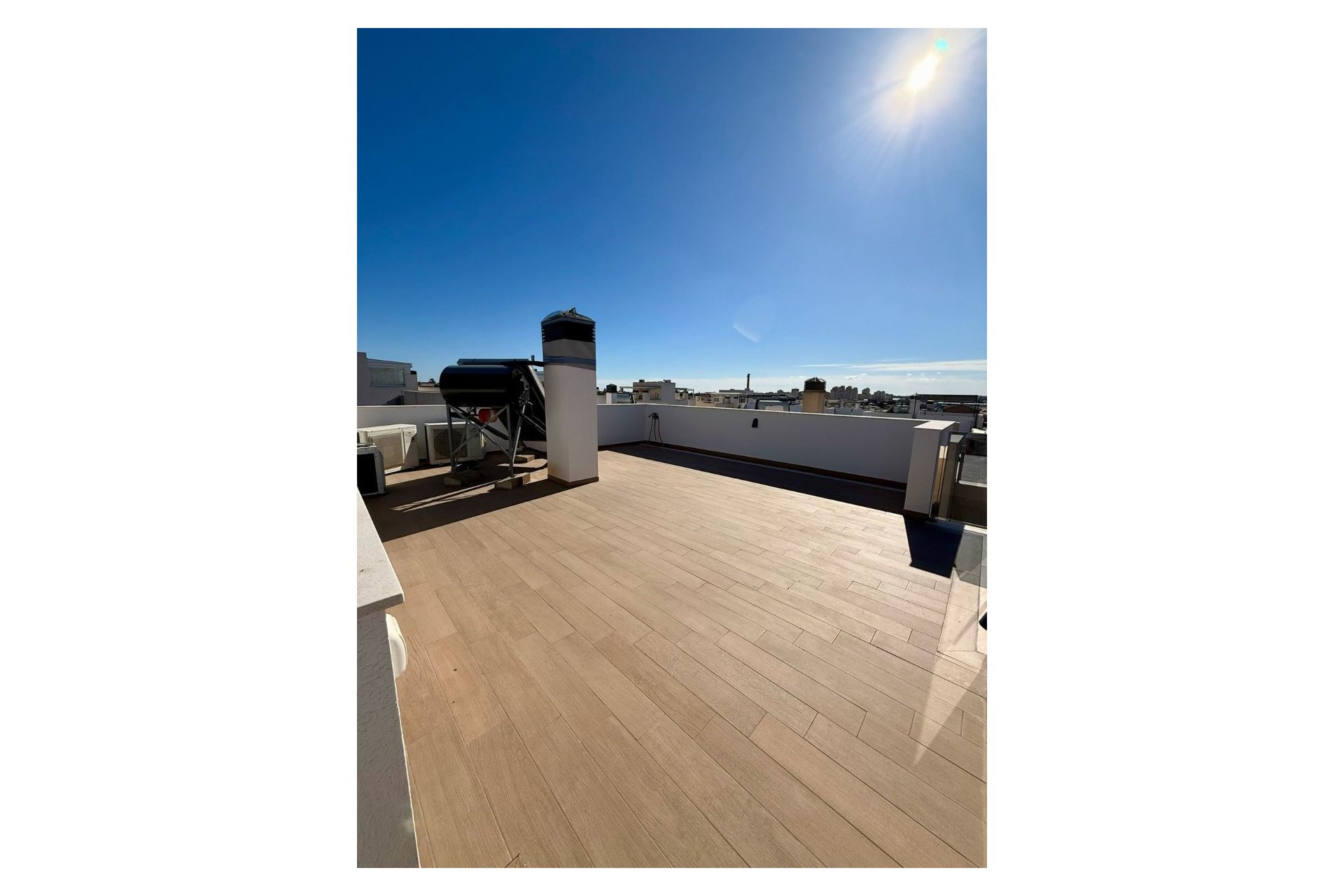 Resale - Villa -
Torrevieja - La Mata