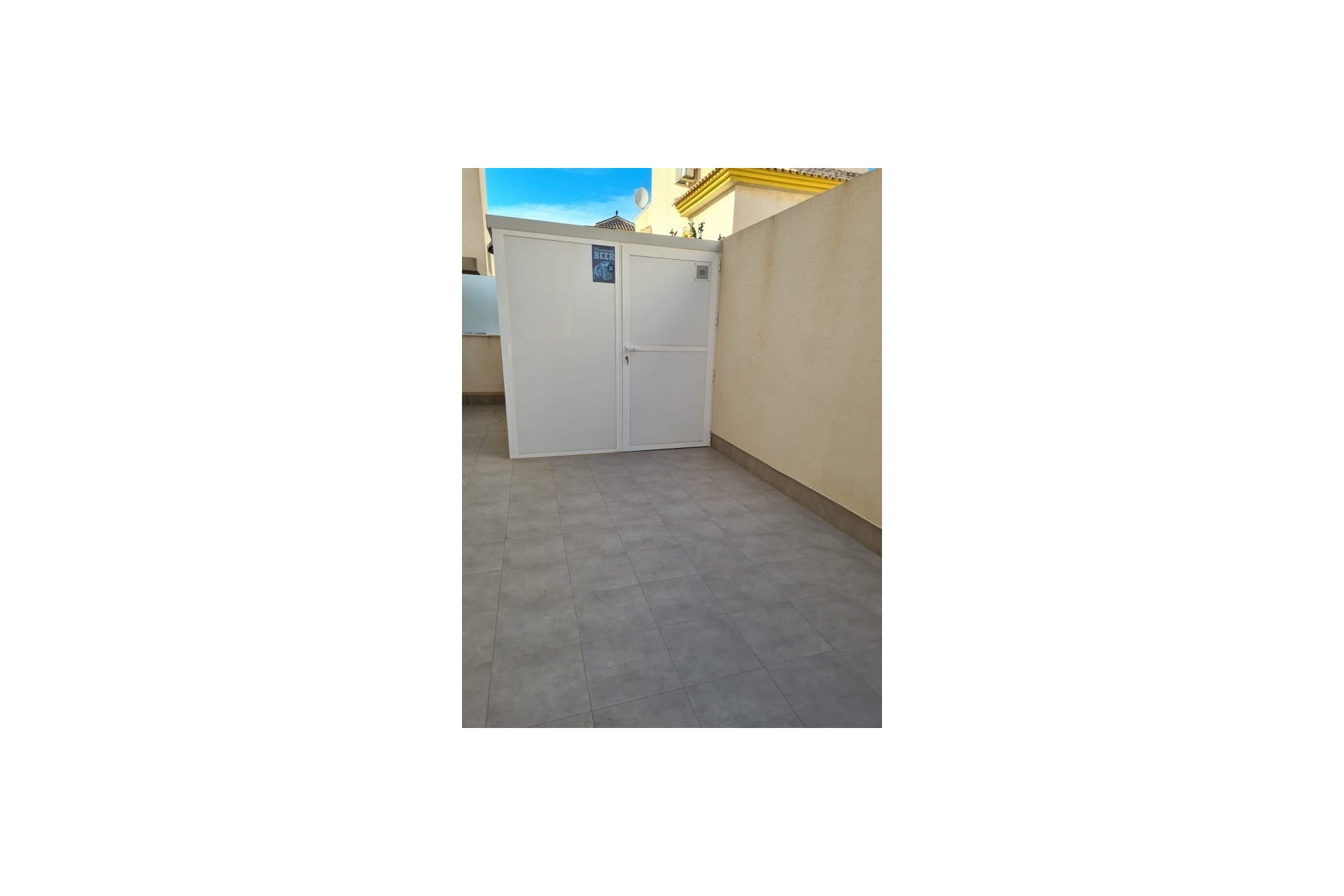 Resale - Villa -
Torrevieja - La Mata