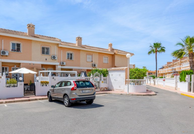 Reventa - Adosado -
Ciudad Quesada - Rojales - Doña pepa