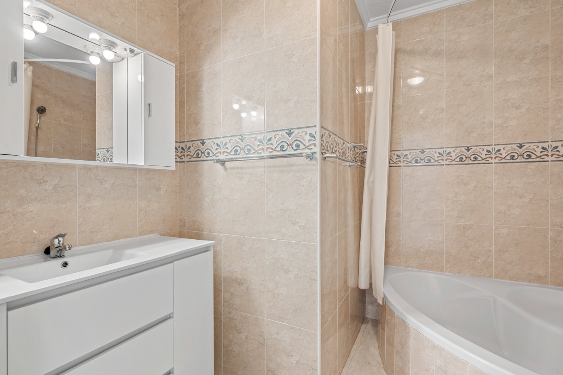 Reventa - Adosado -
Ciudad Quesada - Rojales - Rojales