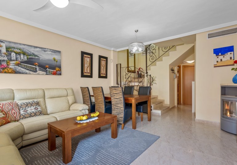 Reventa - Adosado -
Orihuela Costa - Villamartín