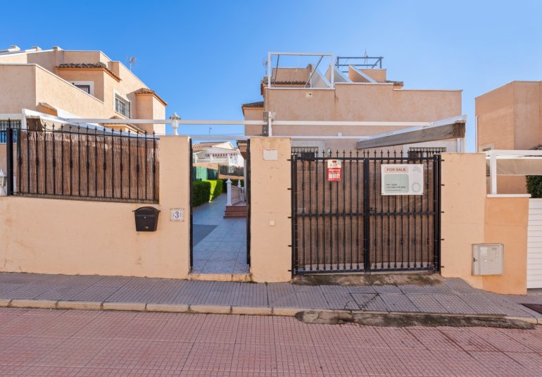 Reventa - Adosado -
San Fulgencio - Urb. La Marina