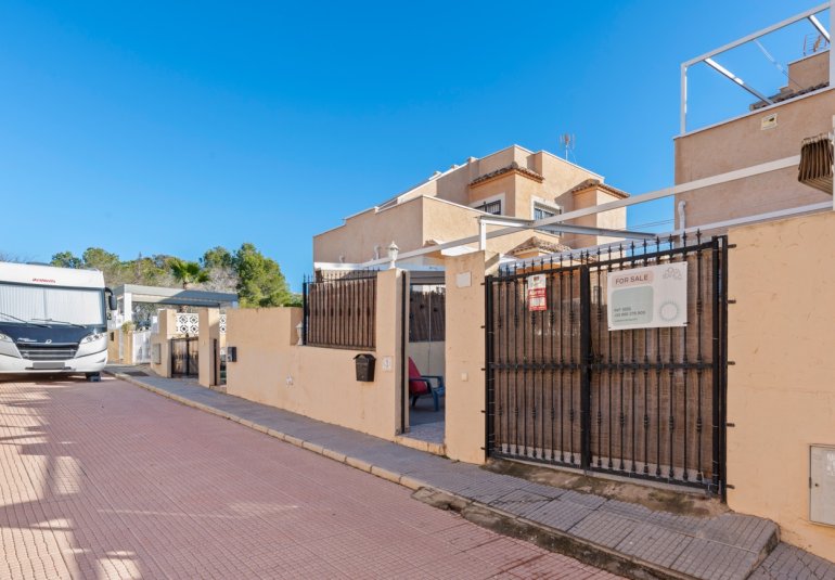 Reventa - Adosado -
San Fulgencio - Urb. La Marina
