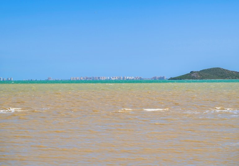 Reventa - Bungalow -
LOS URRUTIAS - ESTRELLA DE MAR