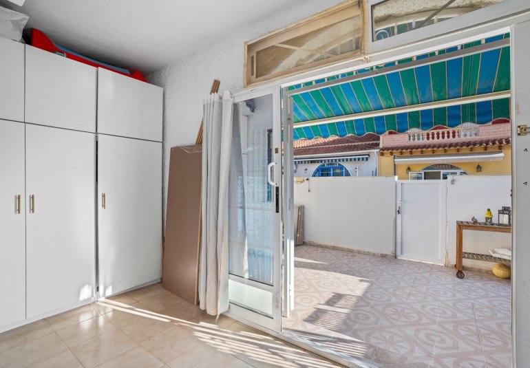Reventa - Bungalow -
Torrevieja - La Siesta