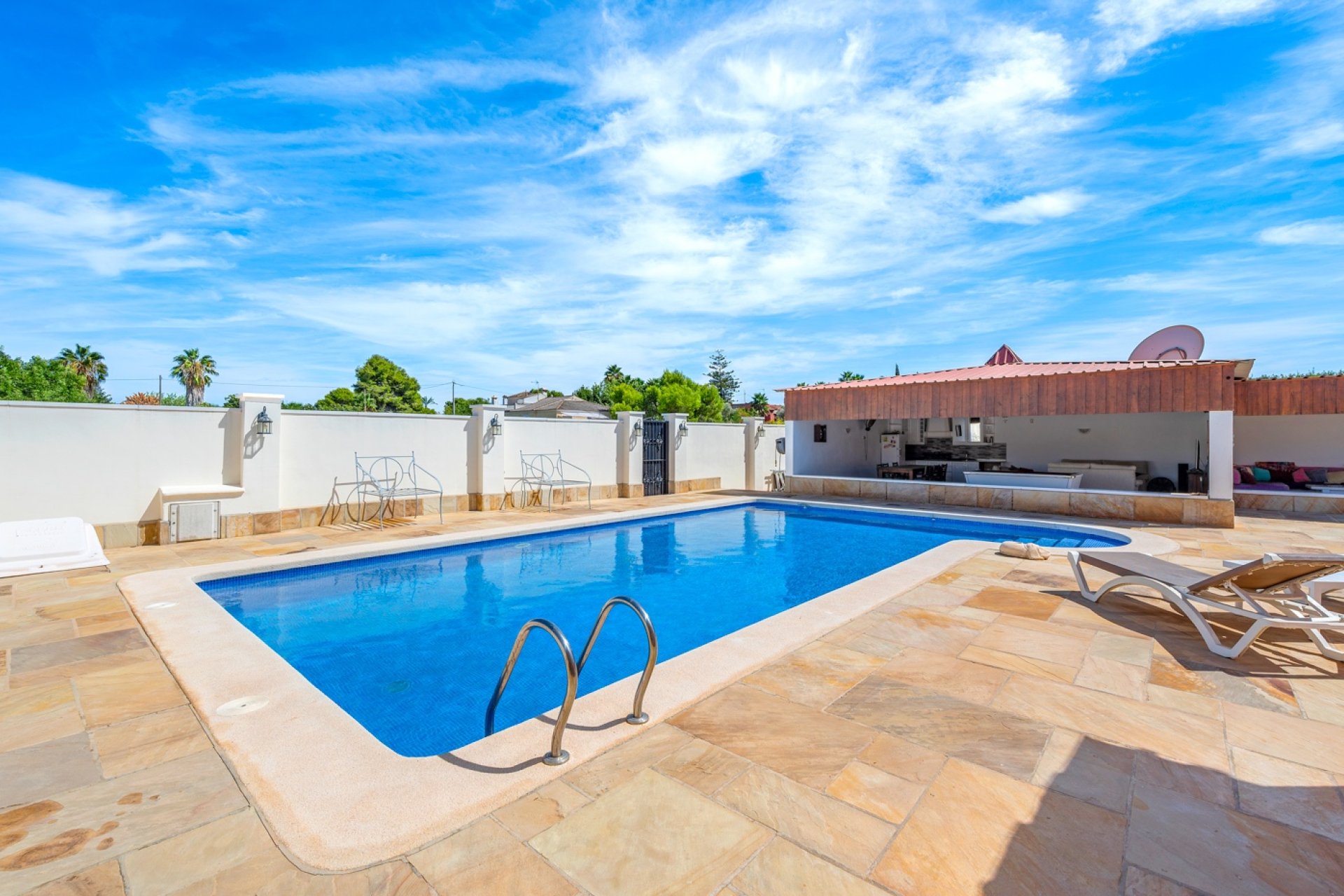 Reventa - Finca -
Almoradí - Las Heredades