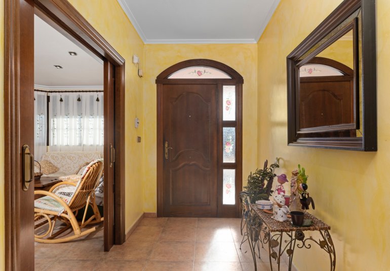 Reventa - Finca -
Beniel - Carretera de Beniel