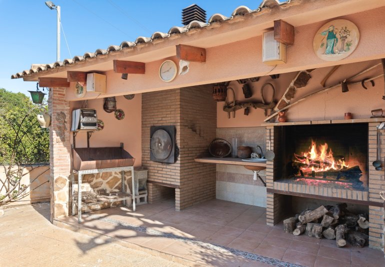 Reventa - Finca -
Beniel - Carretera de Beniel