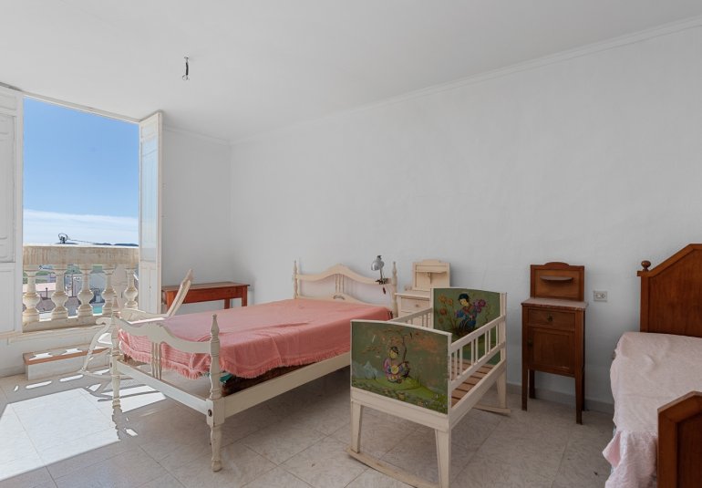 Reventa - Finca -
Orihuela