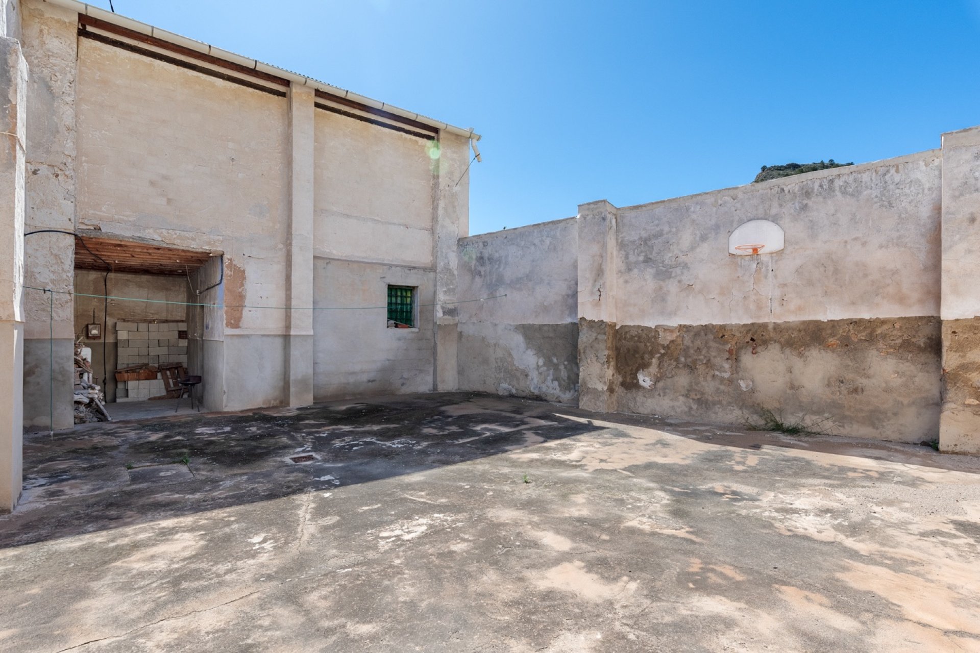 Reventa - Finca -
Orihuela