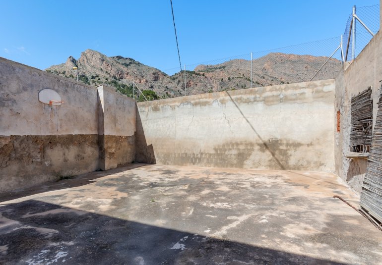 Reventa - Finca -
Orihuela