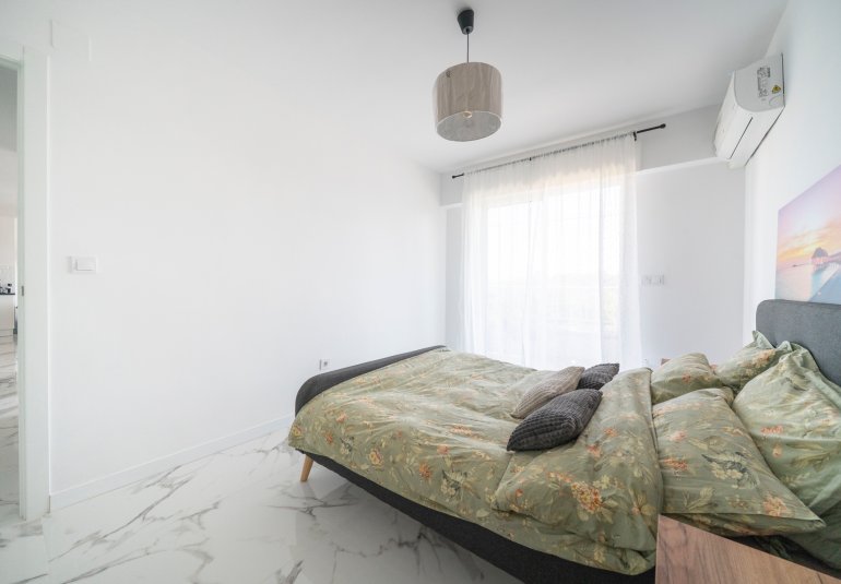 Reventa - Flat -
Orihuela Costa - Punta Prima