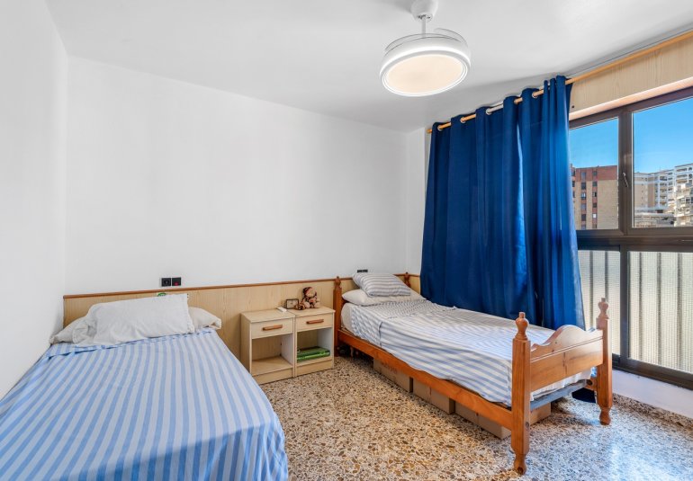 Reventa - Piso -
Arenales del Sol - Segunda linea playa