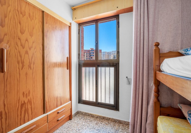 Reventa - Piso -
Arenales del Sol - Segunda linea playa