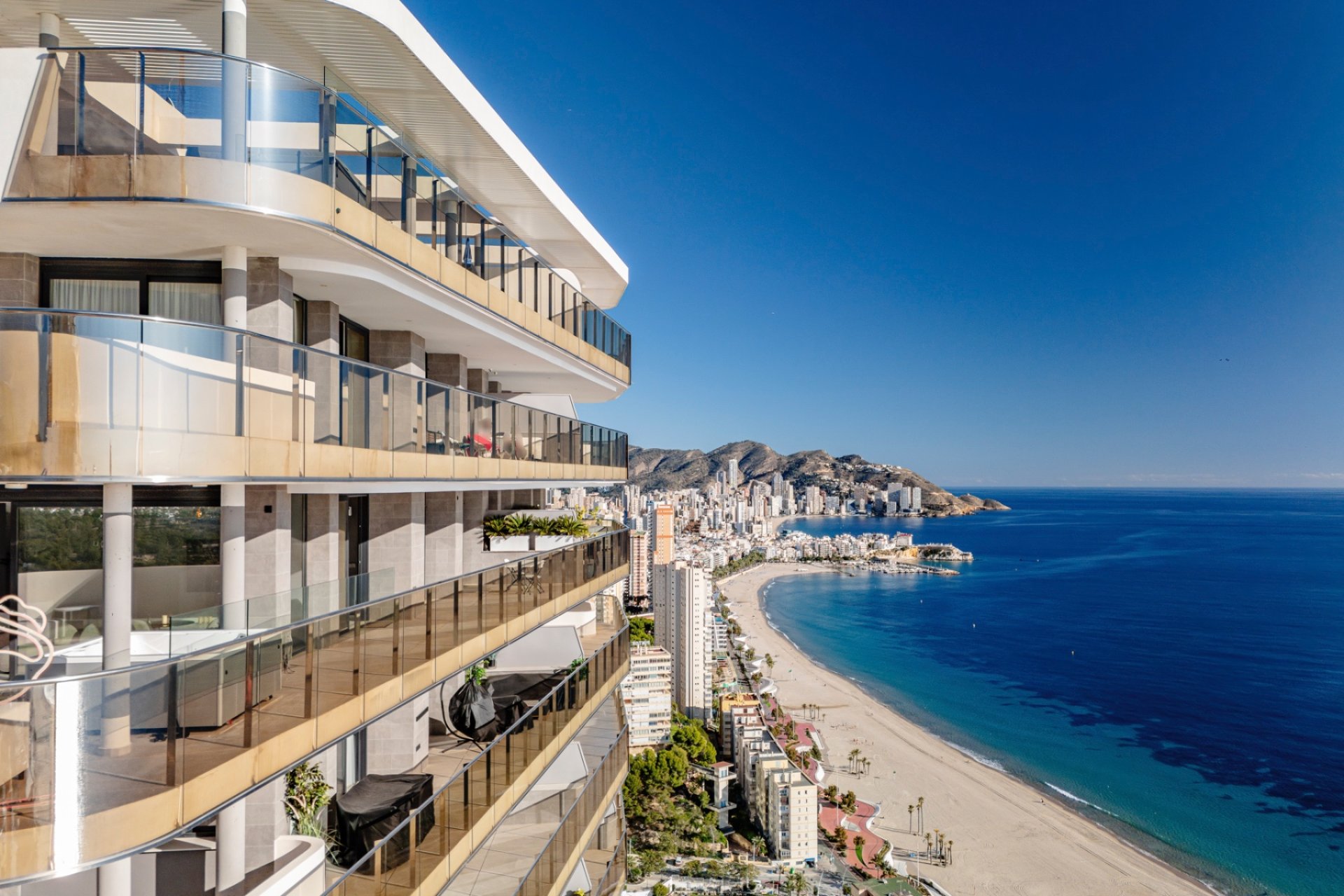Reventa - Piso -
Benidorm