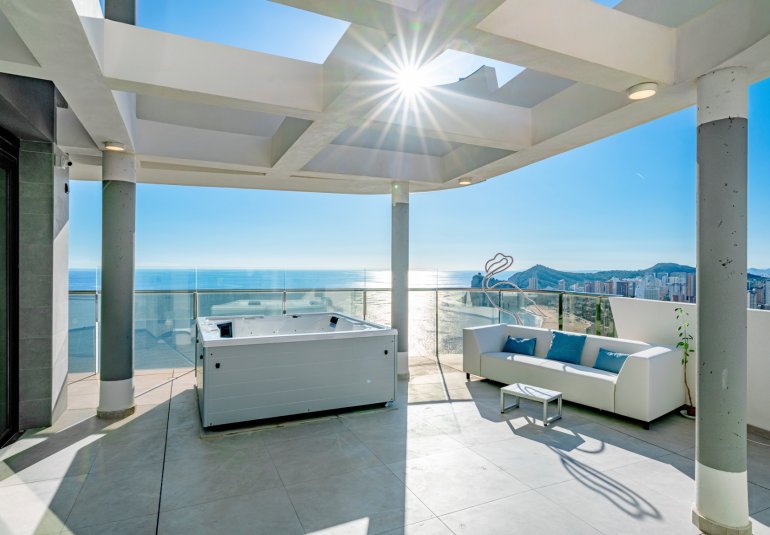 Reventa - Piso -
Benidorm