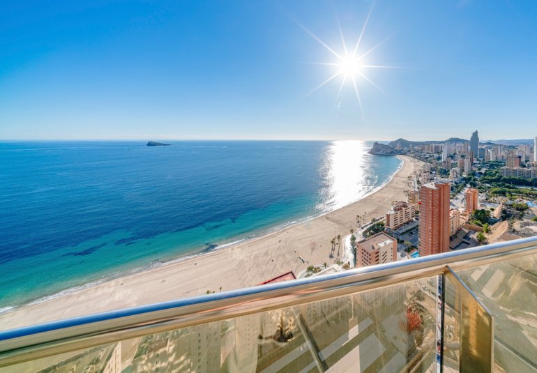 Reventa - Piso -
Benidorm