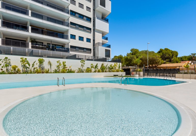 Reventa - Piso -
Orihuela Costa - Campoamor