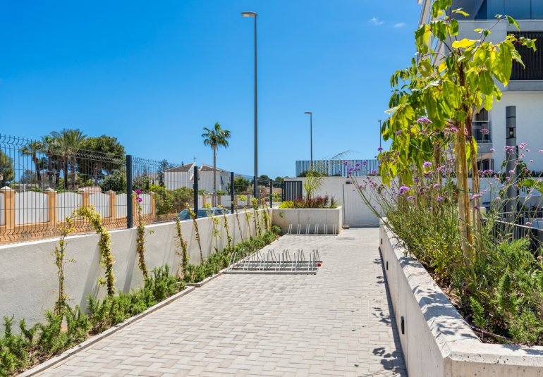 Reventa - Piso -
Orihuela Costa - Campoamor