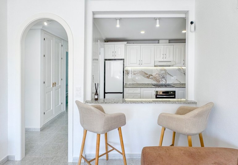 Reventa - Piso -
Orihuela Costa - Lomas de Campoamor