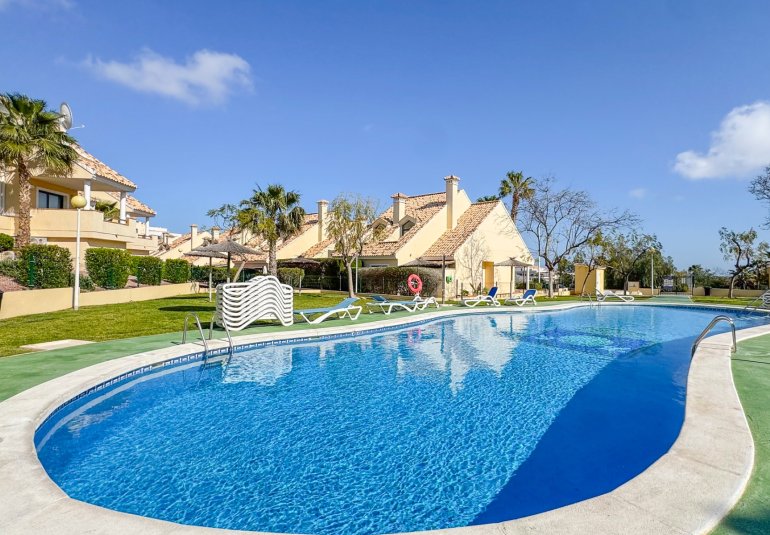 Reventa - Piso -
Orihuela Costa - Lomas de Campoamor