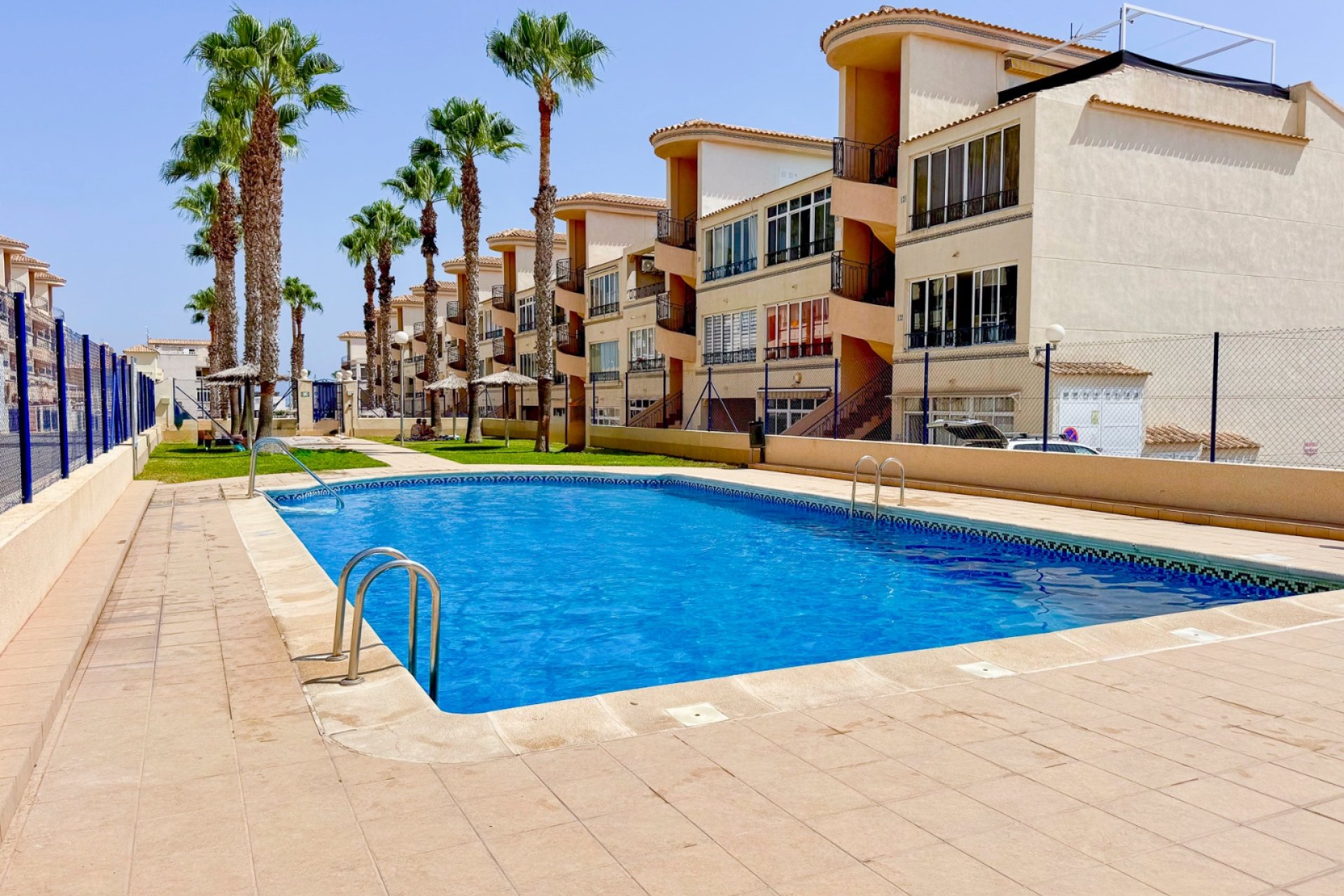 Reventa - Piso -
Orihuela Costa - Los Altos