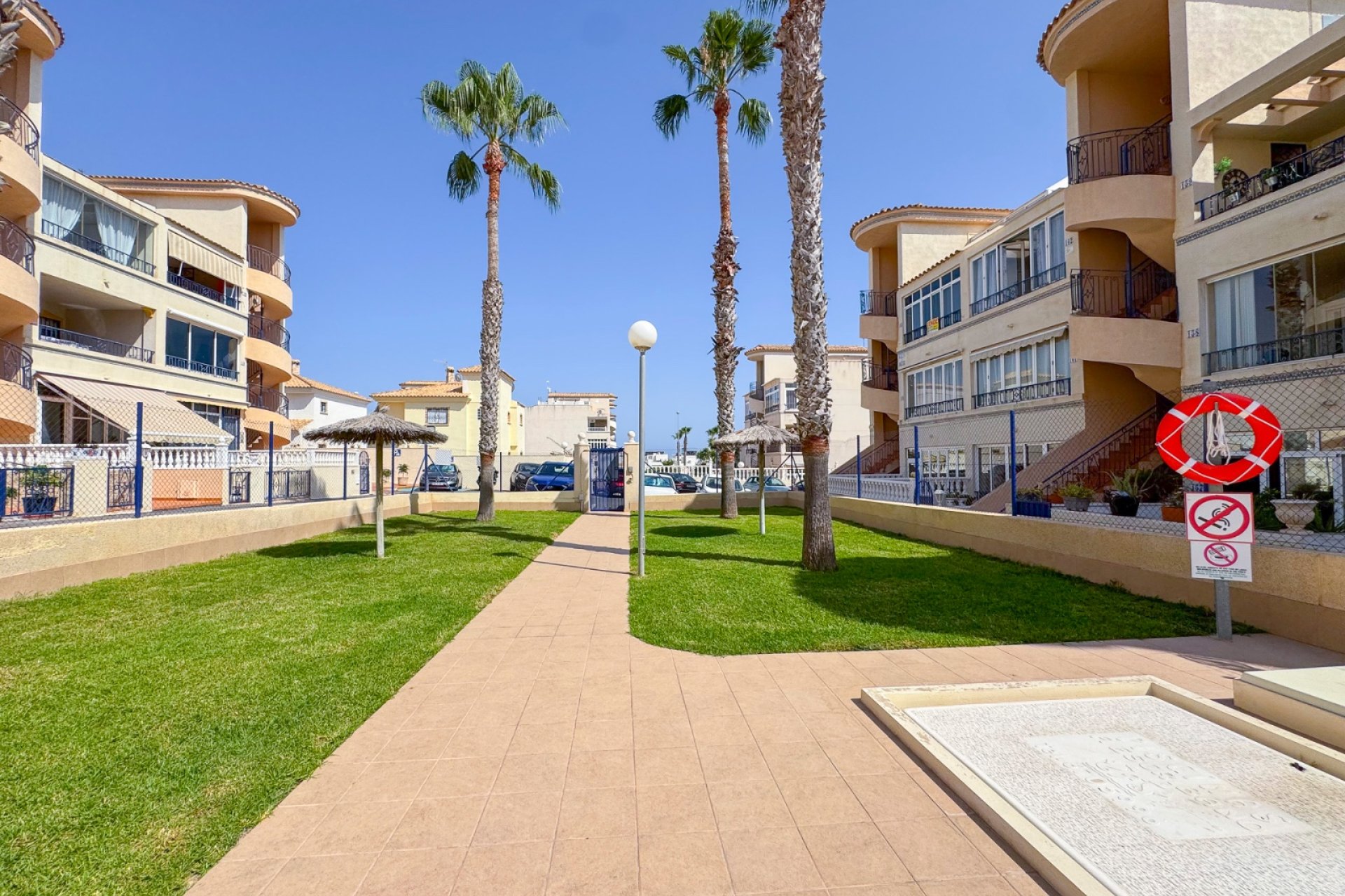 Reventa - Piso -
Orihuela Costa - Los Altos