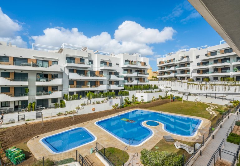 Reventa - Piso -
Orihuela Costa - Los Dolses