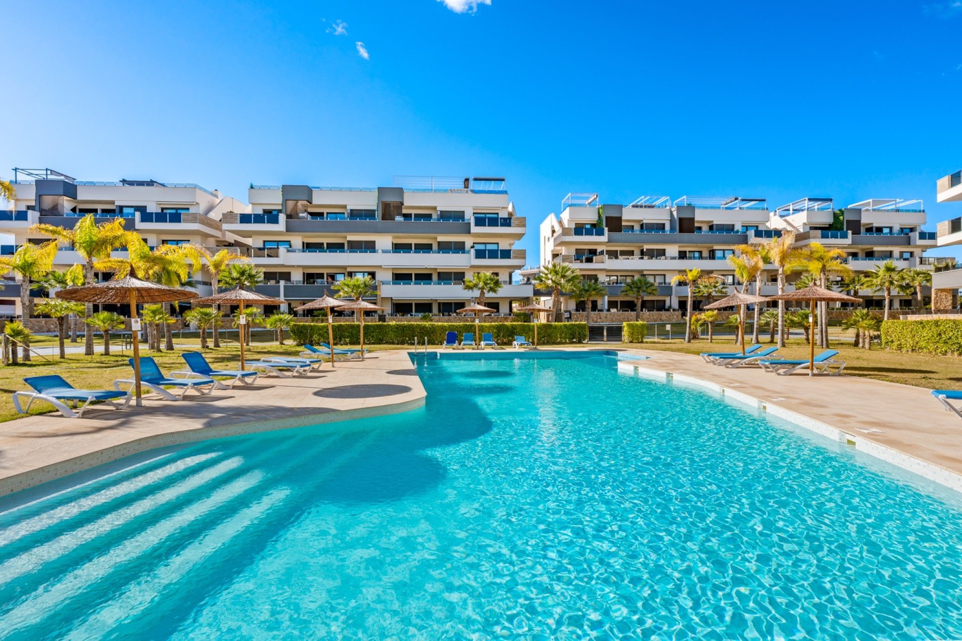 Reventa - Piso -
Orihuela Costa - Playa Flamenca