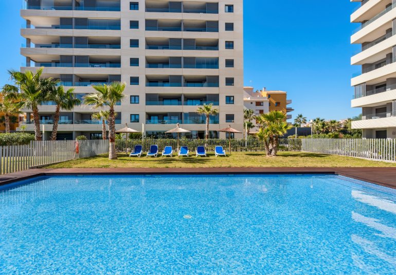 Reventa - Piso -
Orihuela Costa - Punta Prima