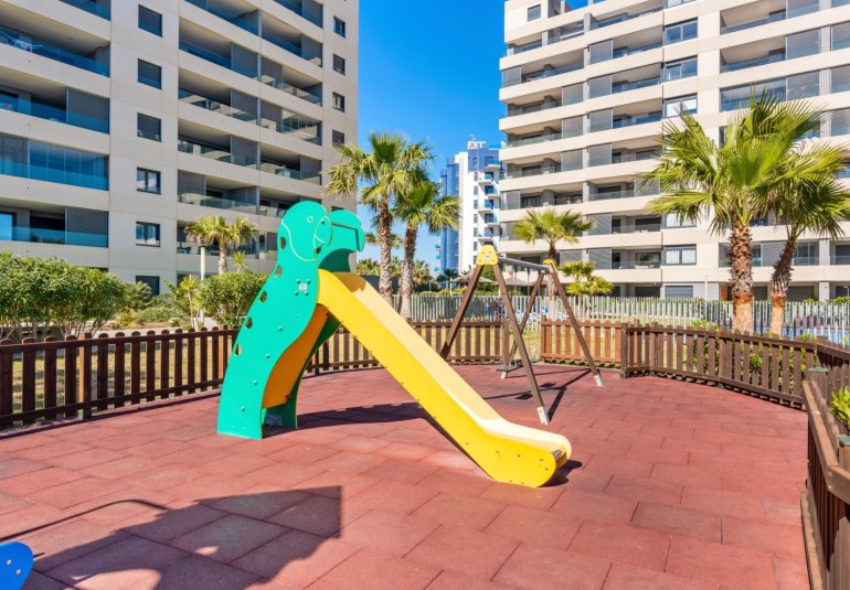 Reventa - Piso -
Orihuela Costa - Punta Prima