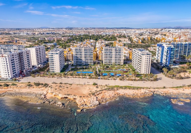 Reventa - Piso -
Orihuela Costa - Punta Prima